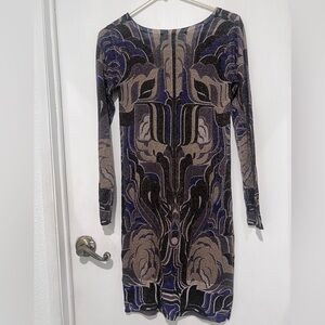 Beautiful formal dress.  It has only been worn  no more than 2 times